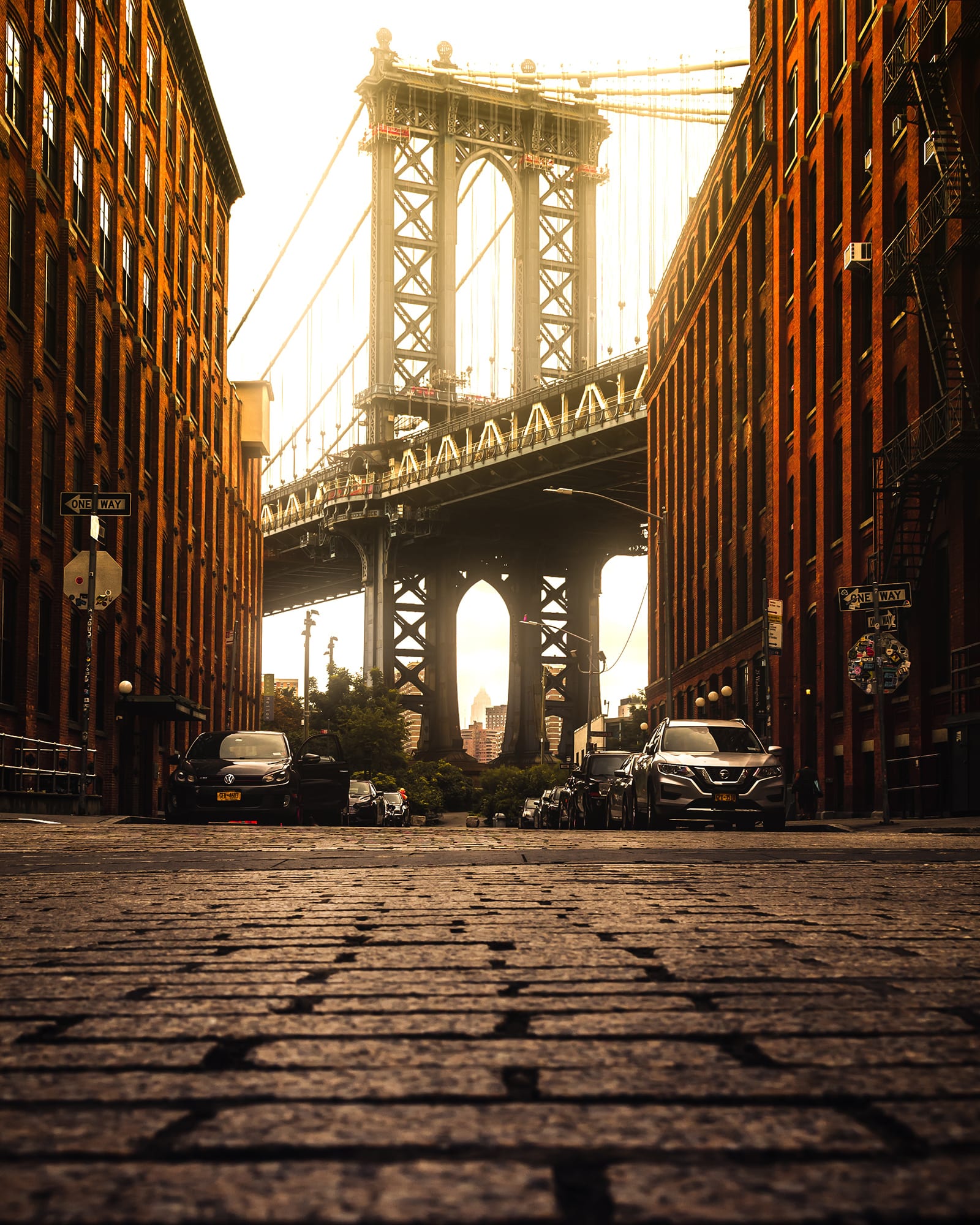 Photo by Anas Hinde from Pexels - Acalanda - Puente de Brooklyn