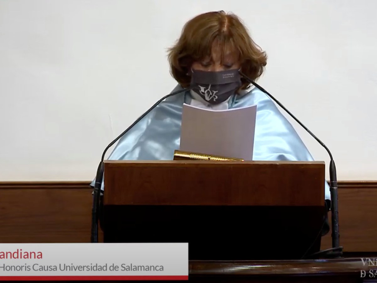 Ana Blandiana, Doctora Honoris Causa por la Universidad de Salamanca