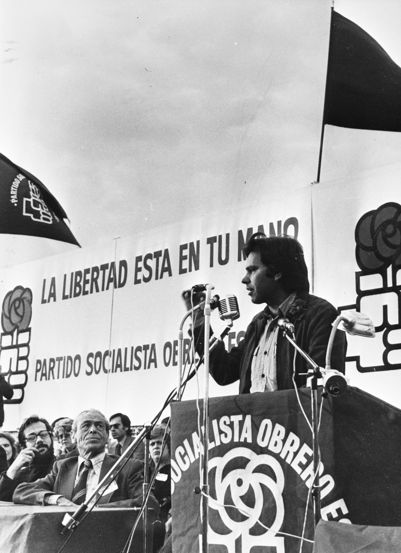 Felipe González (PSOE) durante las elecciones españolas 13-06-1977. Vía Colección Anefo.